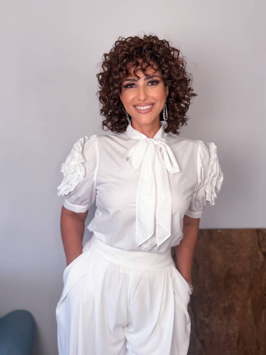 حنان مطاوع: هذا ما شعرت به لحظة رؤية والدي بالذكاء الاصطناعي (فيديو)