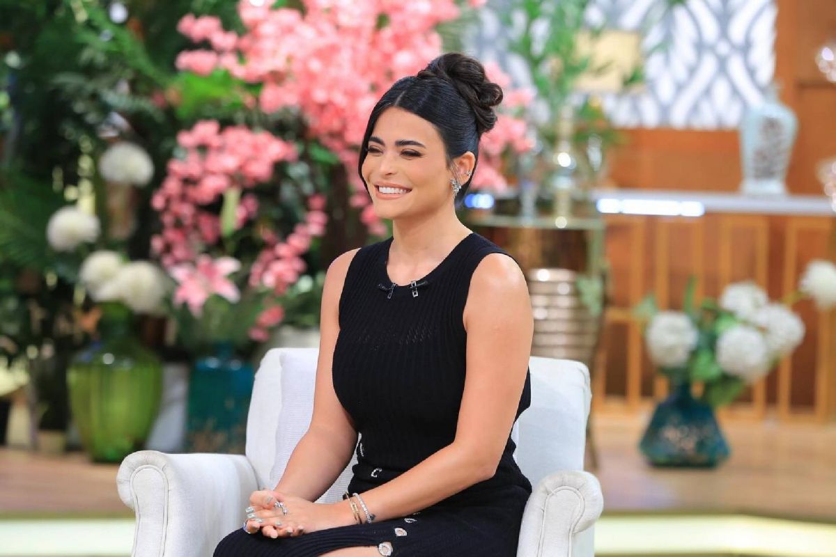 هادي الباجوري يكشف السبب الحقيقي لانسحاب أسماء جلال من 