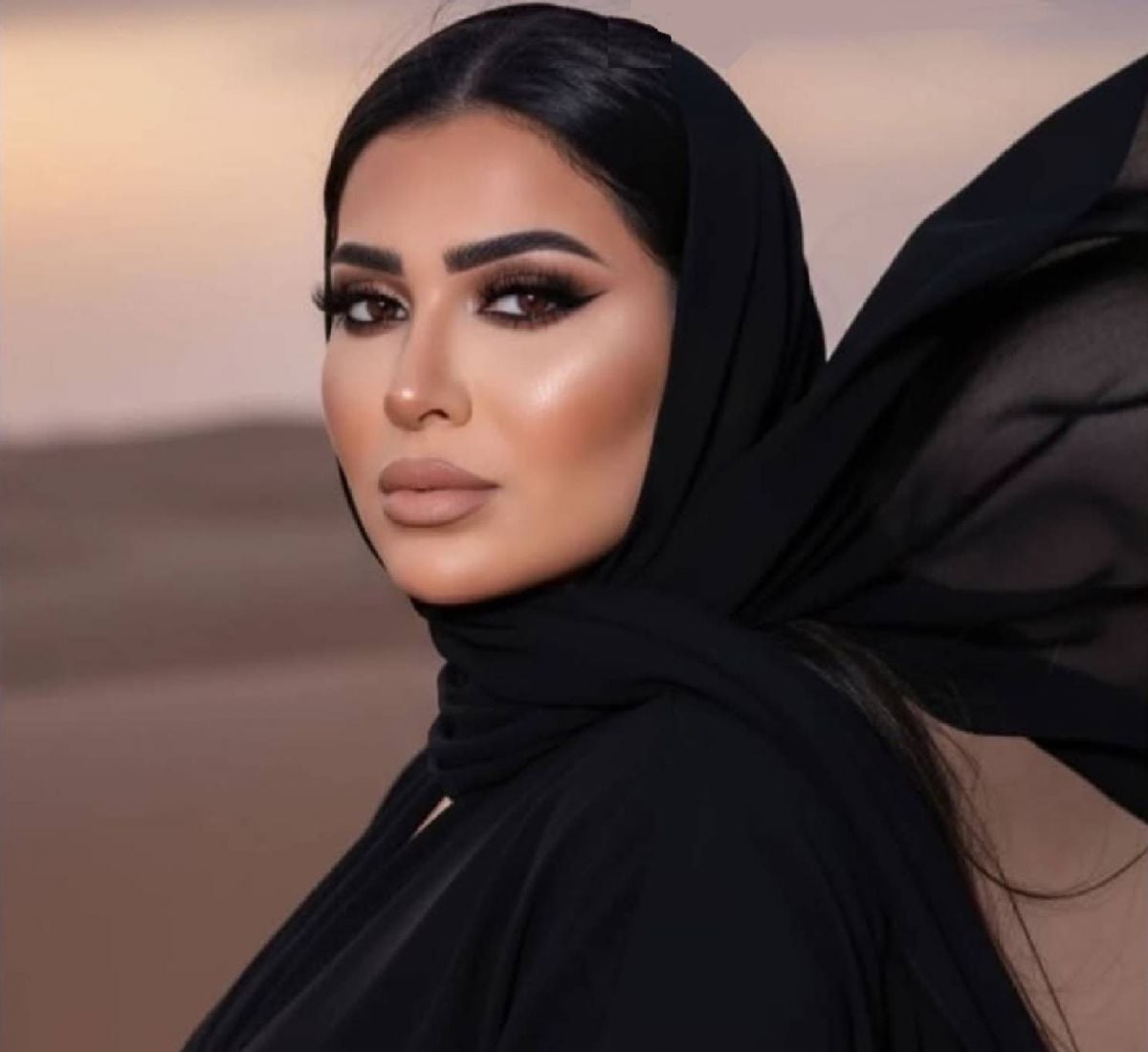 طليقة أحمد مكي مي كمال تلجأ للقضاء بعد تناول حياتها الشخصية في إحدى الفضائيات