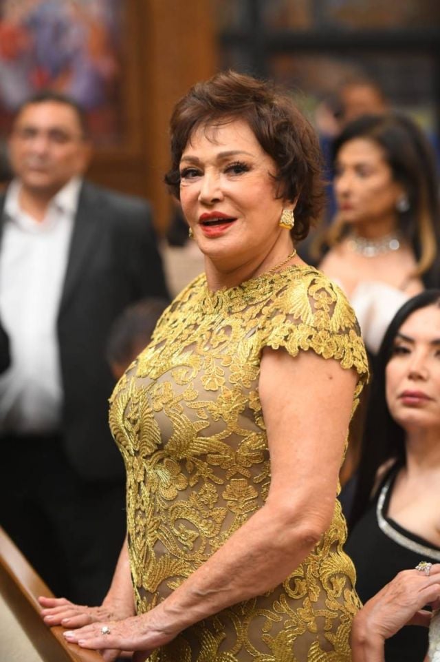 لبلبة في زفاف نجل هاني رمزي