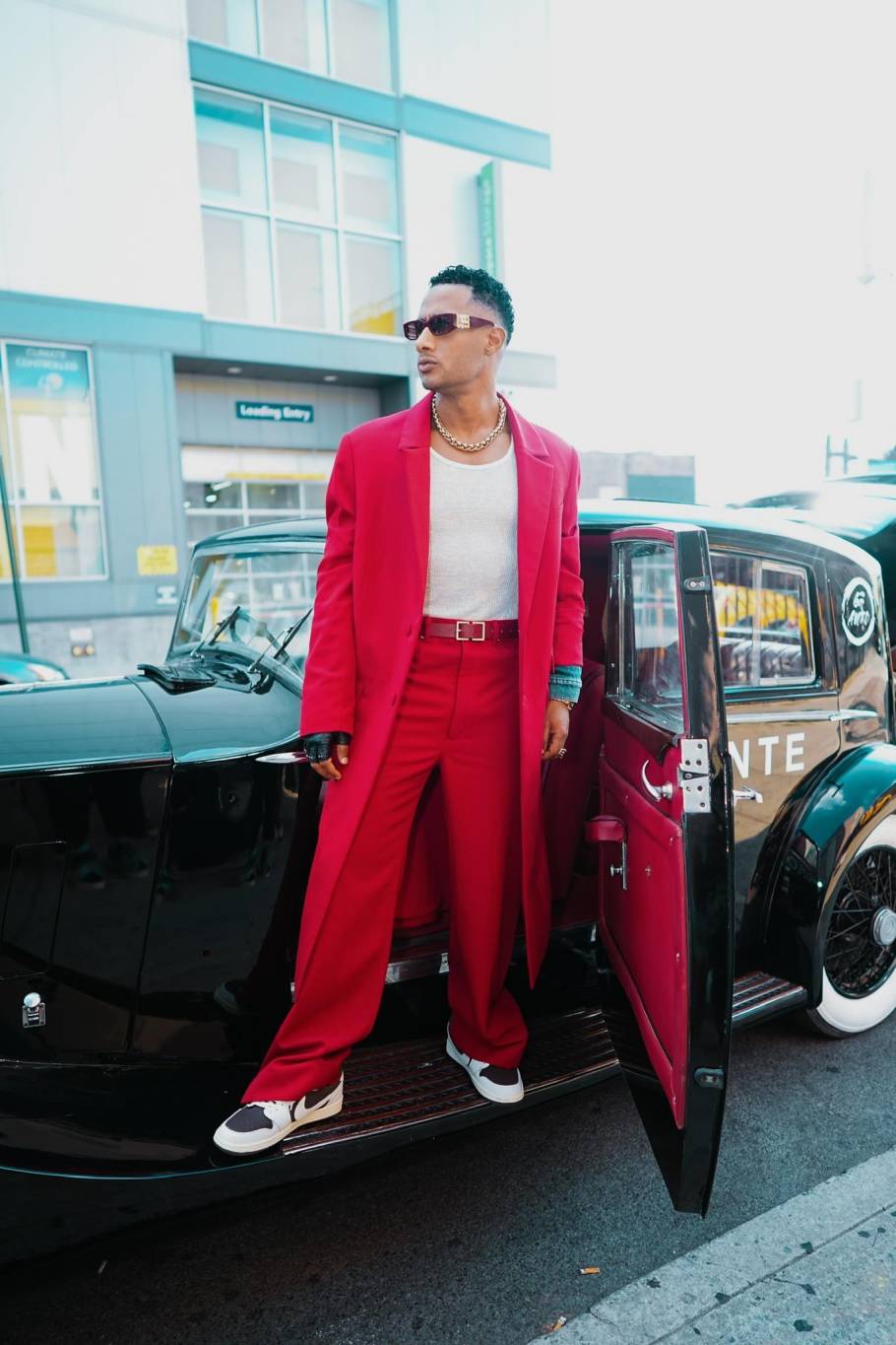 إحالة محمد رمضان الى المحاكمة بسبب أغنية