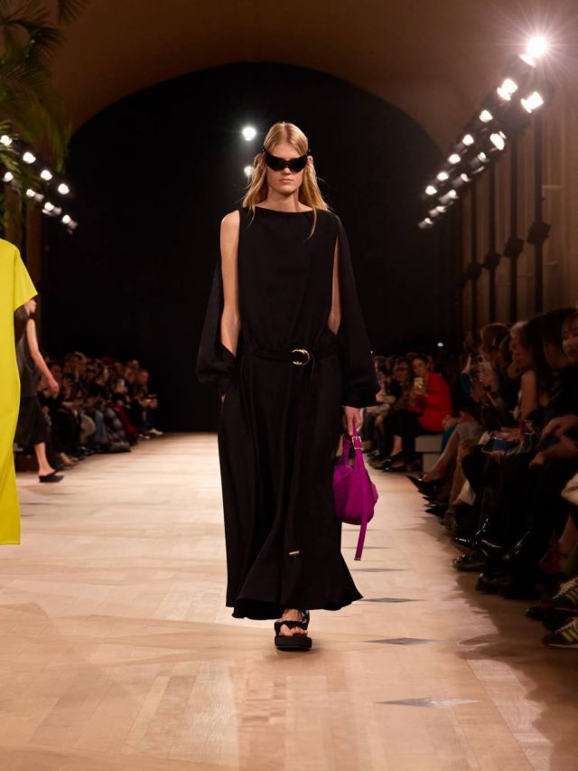 BALENCIAGA SUMMER 26 _BODINE