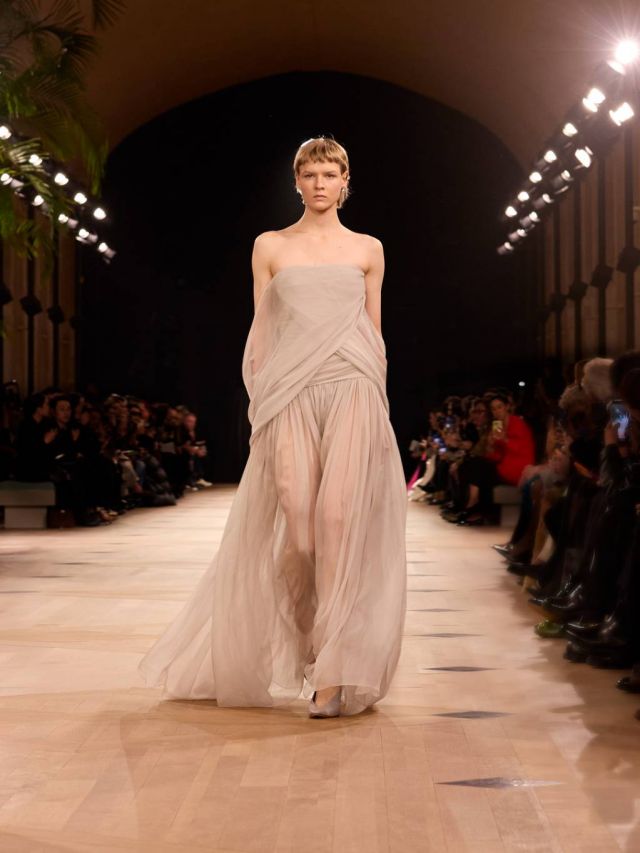 BALENCIAGA SUMMER 26 _SEN