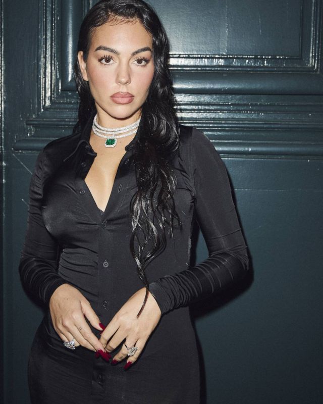 Balenciaga Summer 26 - Francesc Planes - Georgina Rodriguez