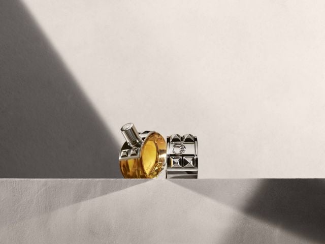 Hermès  تكشف عن عطرها الأكثر جرأة Barénia Eau de Parfum Intense