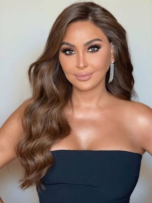 إليسا تدعم مرضى السرطان بلقطات من رحلتها الصعبة