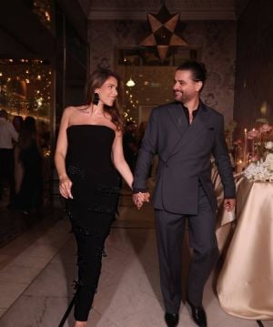 رومانسية وحب... هكذا احتفلت دانييلا رحمة تحتفل بميلاد ناصيف زيتون (صور)