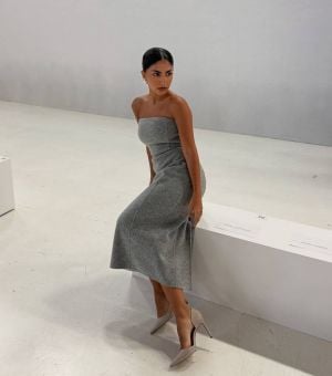 أبرز إطلالات المؤثرات العرب في ميلانو 2025... الحضور العربي يفرض أناقته