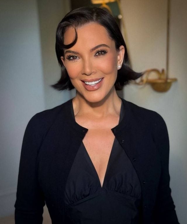 كريس جينر تبدو سيدة أربعينية بعد التجميل وتغيير لون شعرها (صور)