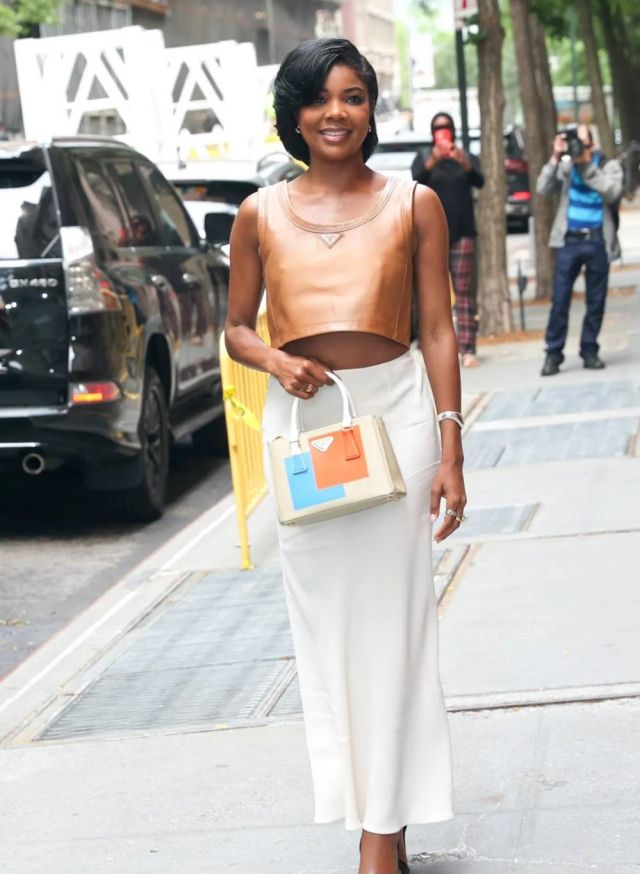 النجمة غابرييلي يونيون 