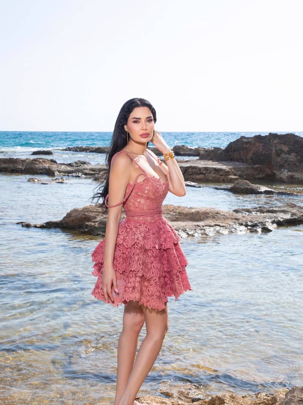 سيرين عبد النور تواجه كل التحديات وتقدّم شخصية مختلفة في رمضان المقبل