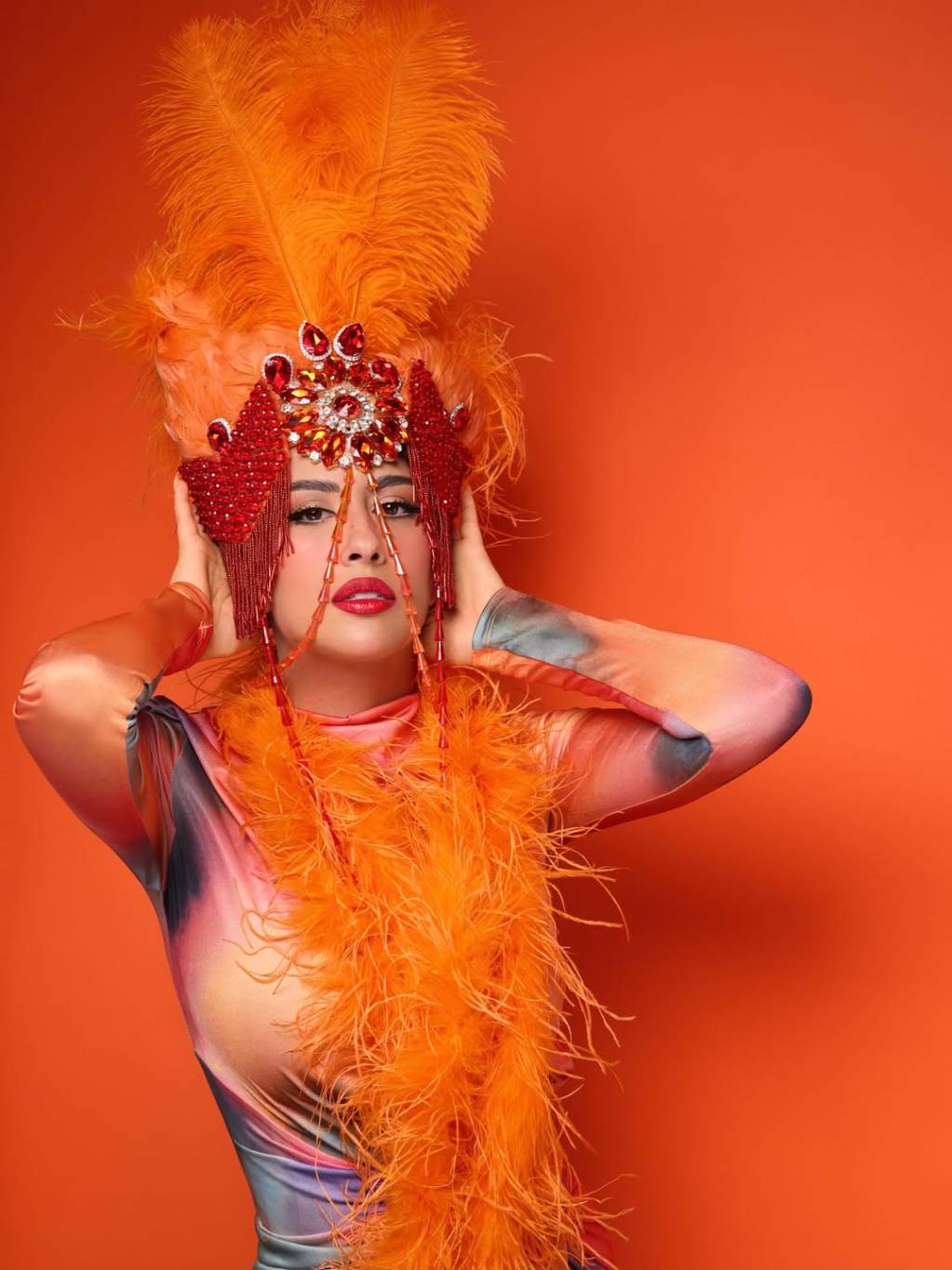 نجمة خليجية تقلّد تايلور سويفت في 