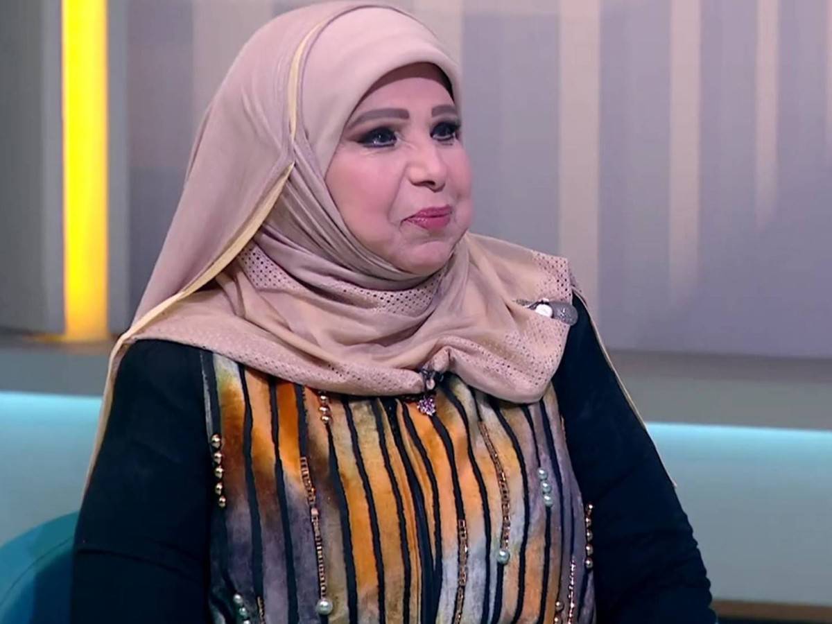 مديحة حمدي تعلّق على أكاديمية دينا للرقص