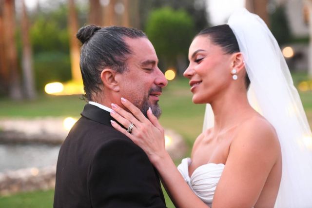 موقف محرج لهادي الباجوري وهايدي خالد في حفل زفافهما بحضور منة شلبي وزوجها (فيديو وصور)