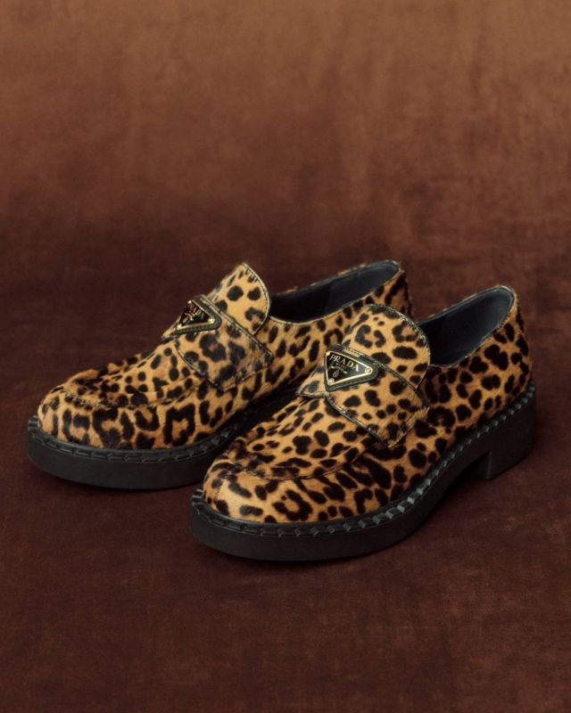 لوفر Prada Chocolate: الكلاسيكية تذوب في الحداثة