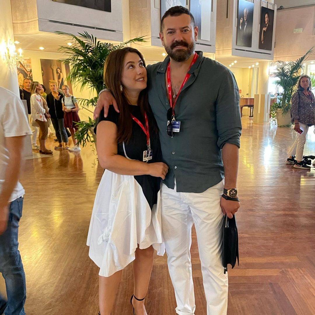 عمرو يوسف يكشف أسراراً عن 