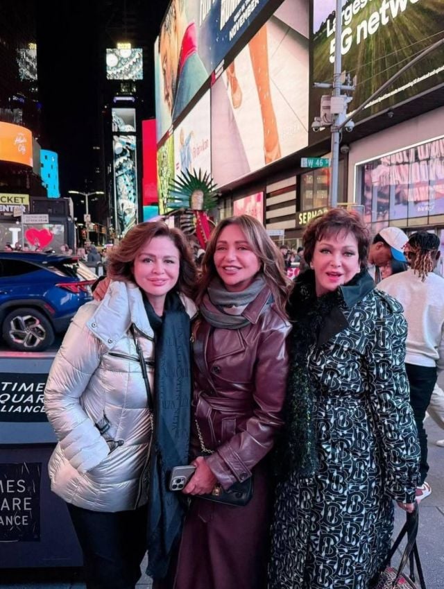 إلهام شاهين ولبلبة وليلى علوي