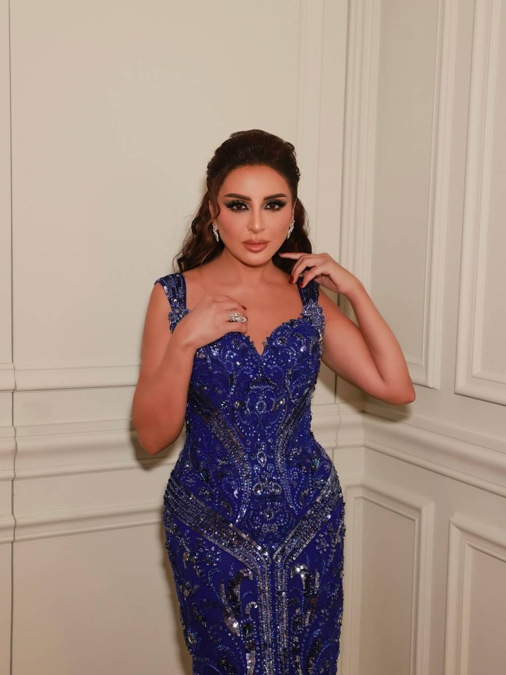 أنغام توجّه رسالة خاصة إلى جمهورها بعد حفلها في باريس