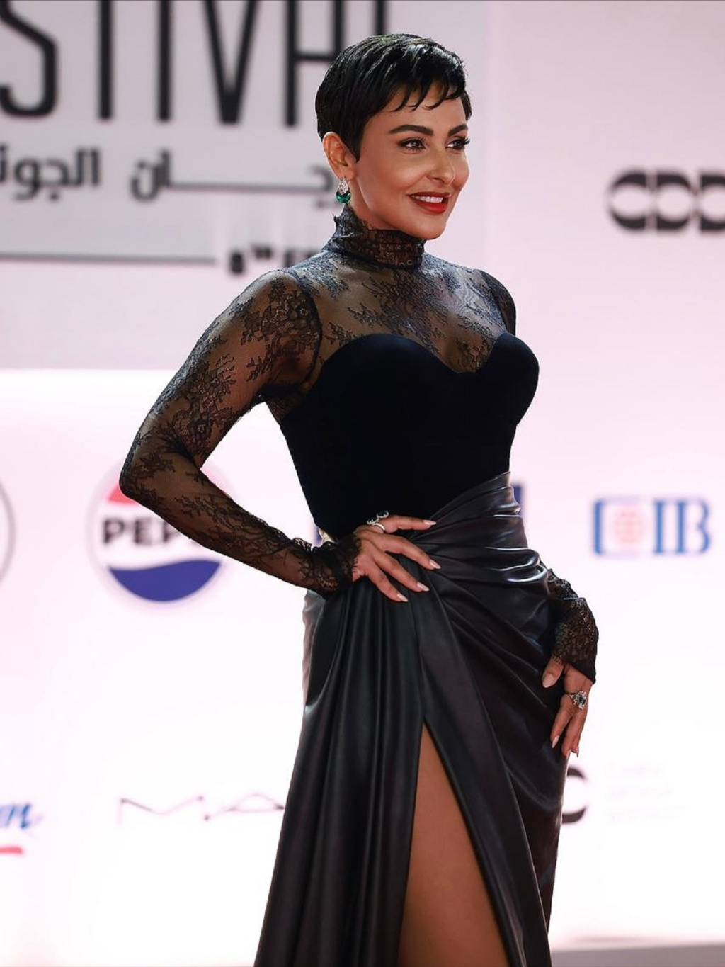 ميس حمدان: مهرجان 