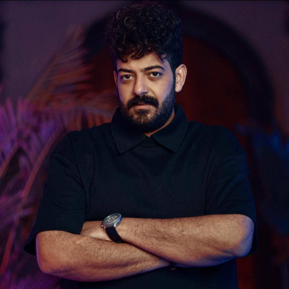 إسماعيل الليثي بالعناية المركزة في حالة خطرة وزوجته تنهار