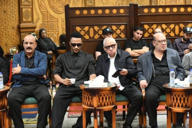 نجوم مصر في عزاء السيناريست أحمد عبدالله