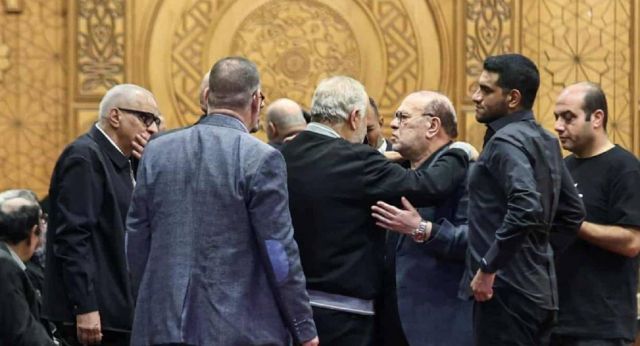 نجوم مصر في عزاء السيناريست أحمد عبدالله