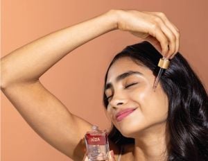 رُجّي لتضيئي... AÏZA تقدّم سيرومات الوجه "إليكسير"