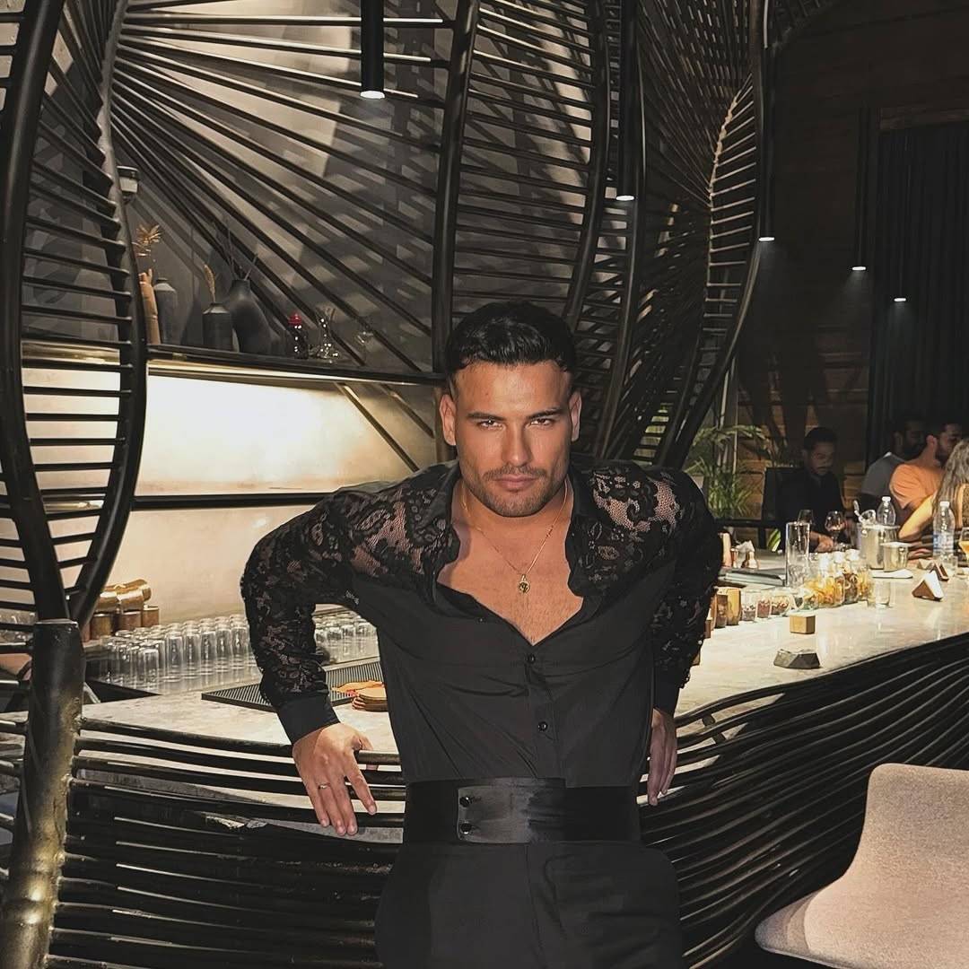 مسلم أمام مجلس 