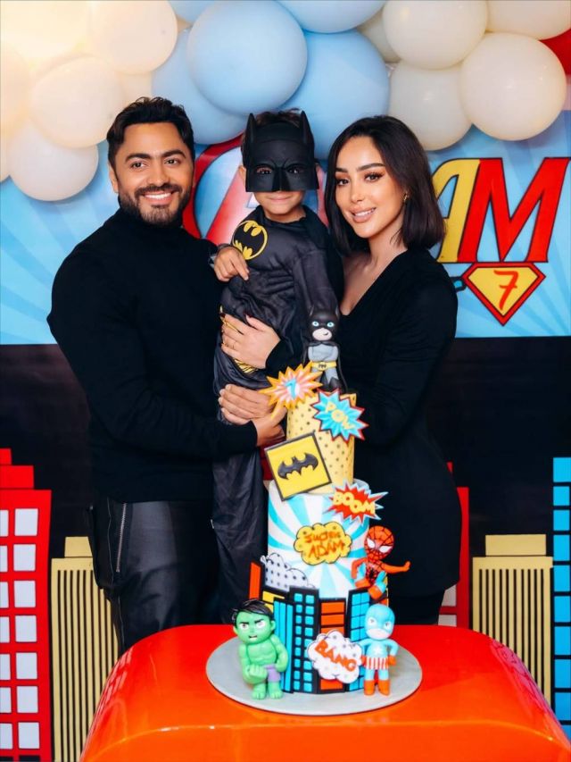 تامر حسني وبسمة بوسيل يحتفلان معاً بميلاد ابنهما آدم (صور)