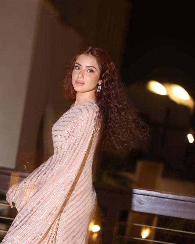 جيهان الشماشرجي بمكياج طبيعي