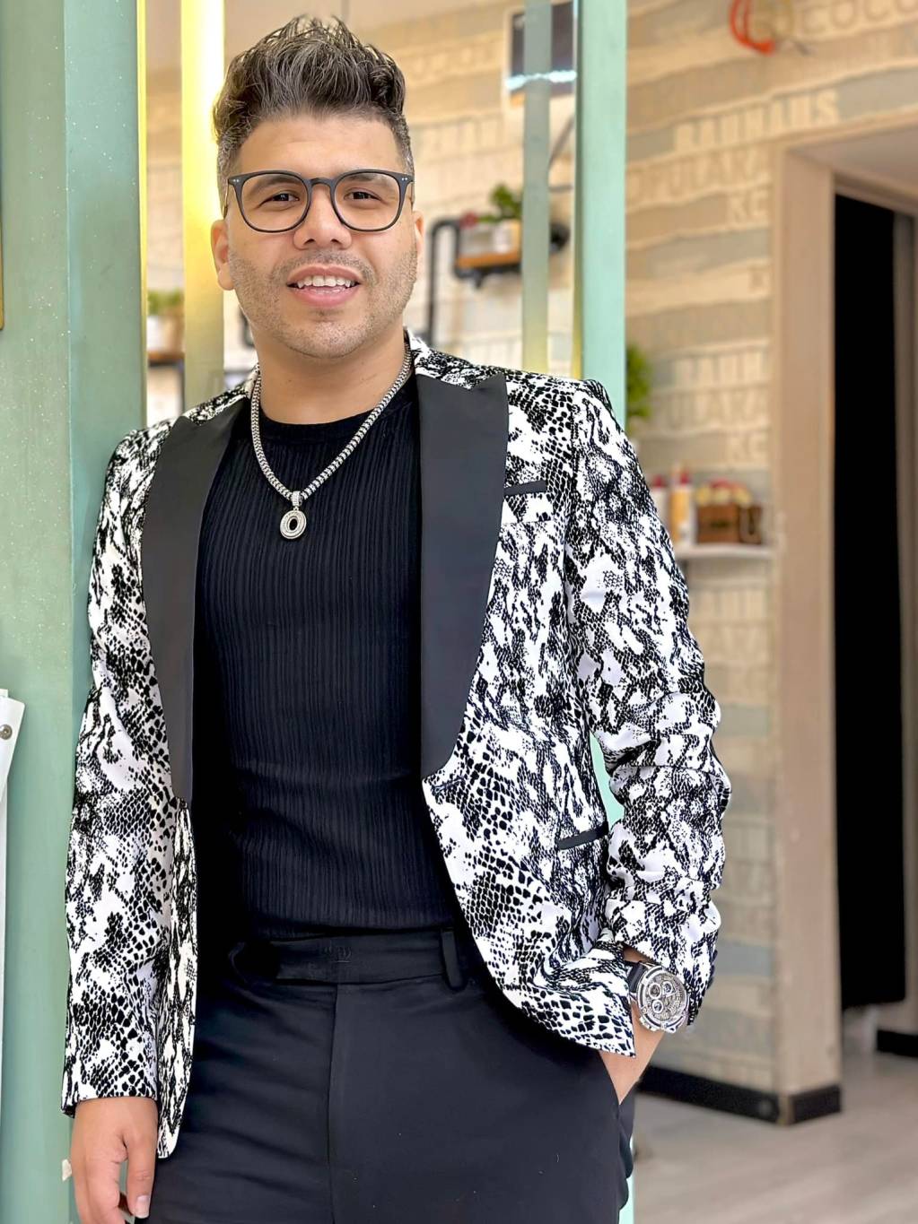 عمر كمال يفجر مفاجأة غريبة عن سبب رفض محمد فؤاد للألبوم (فيديو)