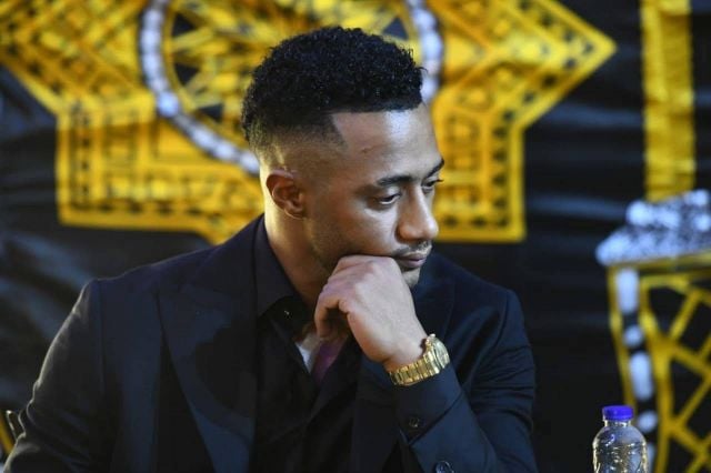 نجوم الفن يواسون محمد رمضان في عزاء والده (فيديو)