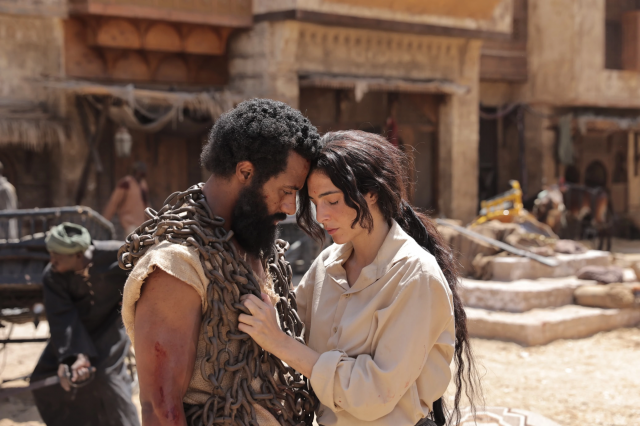 محمد رمضان يرفض الدوبلير والنتيجة كارثة (فيديو)