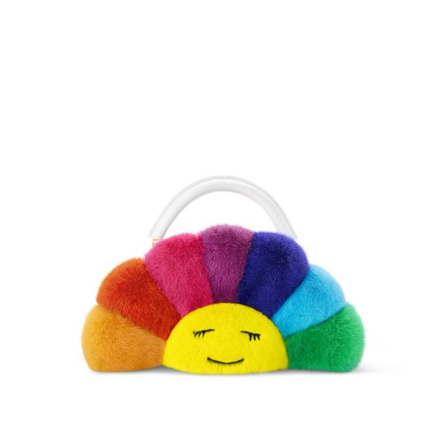 التقاء الإبداعين: لويس فويتون وتاكاشي موراكامي يرسمان فصلاً جديدًا في عالم الفن