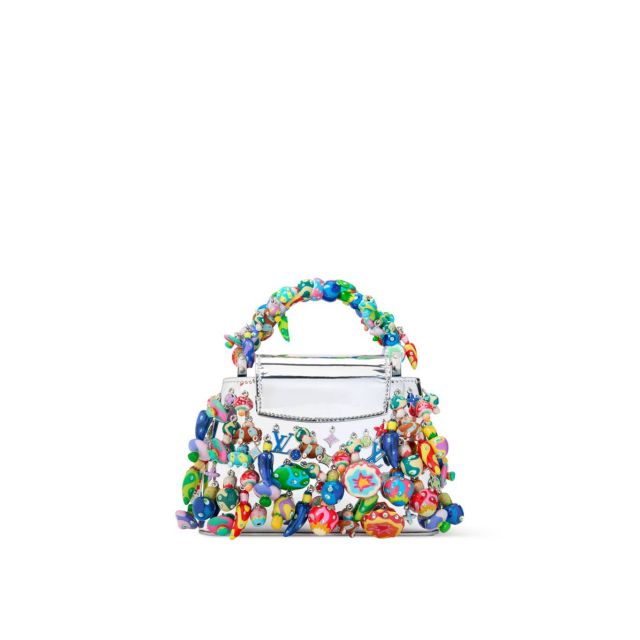 التقاء الإبداعين: لويس فويتون وتاكاشي موراكامي يرسمان فصلاً جديدًا في عالم الفن