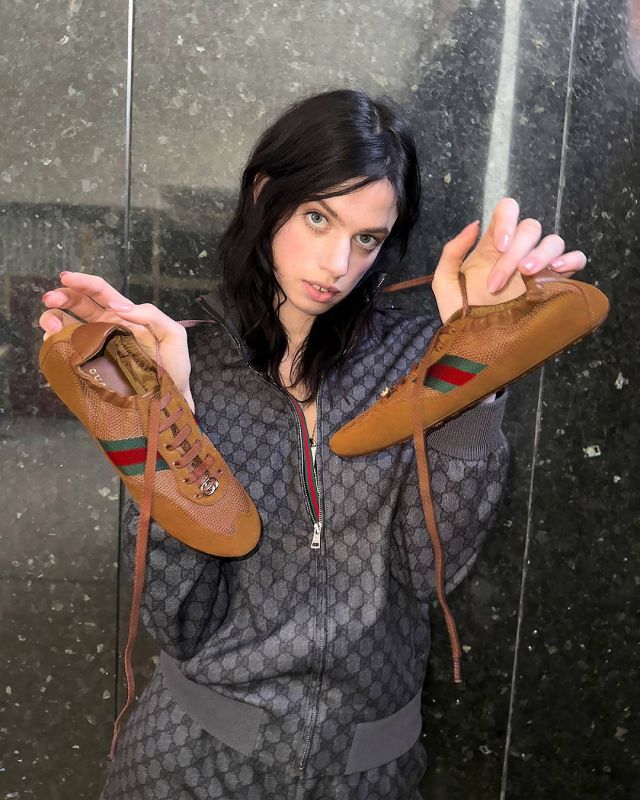 Gucci Shift خفّة وأناقة في كل خطوة