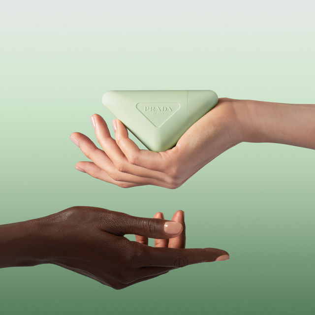 كريم اليدين Prada Hand