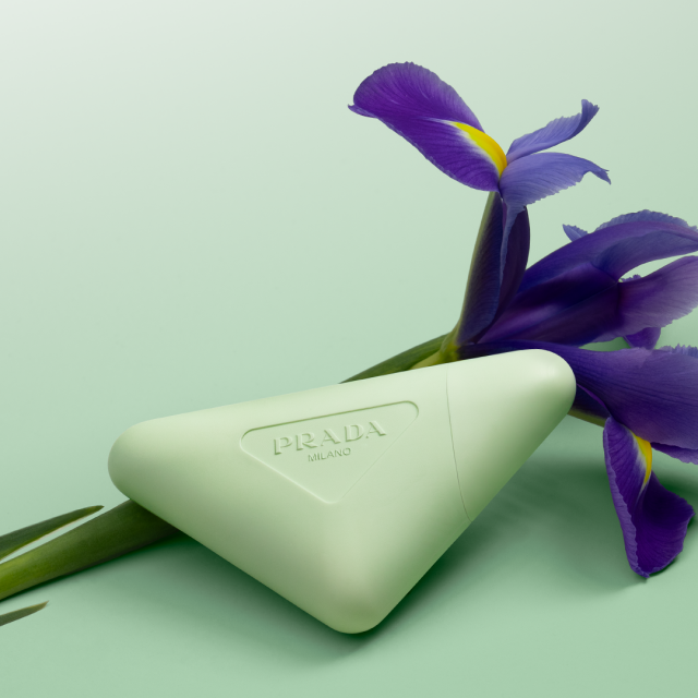 كريم اليدين Prada Hand