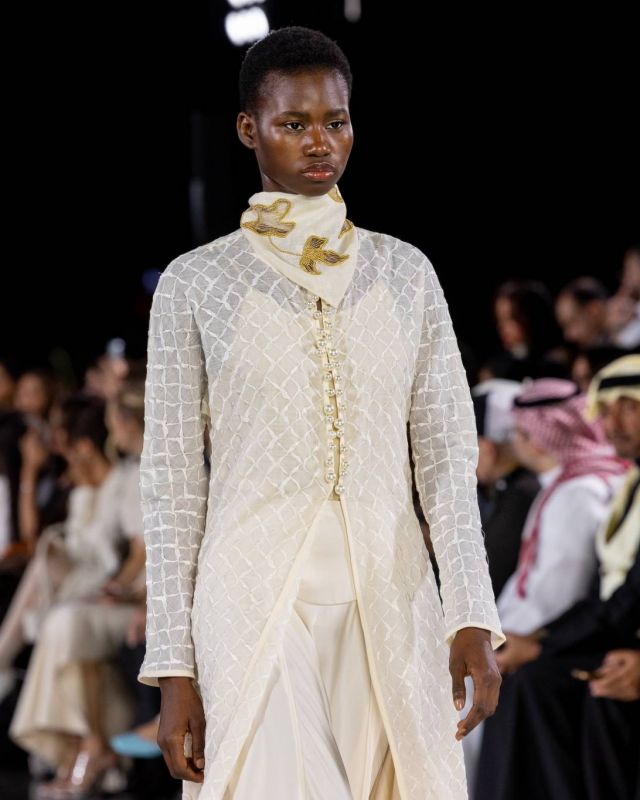 مجموعة المصمّمة رزان العزوني