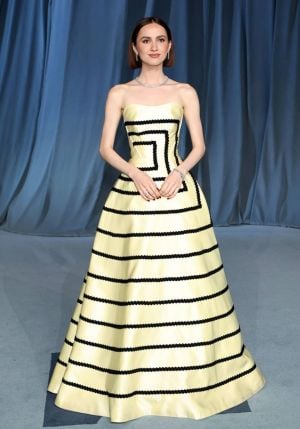 3 نجمات يتألقن بتصاميم Prada الفخمة 3 نجمات يتألقن بتصاميم Prada الفخمة