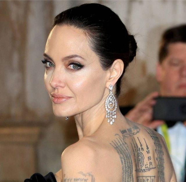 أنجلينا جولي