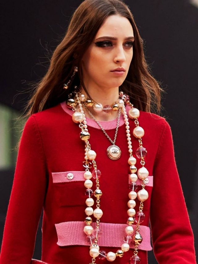 سلاسل اللؤلؤ