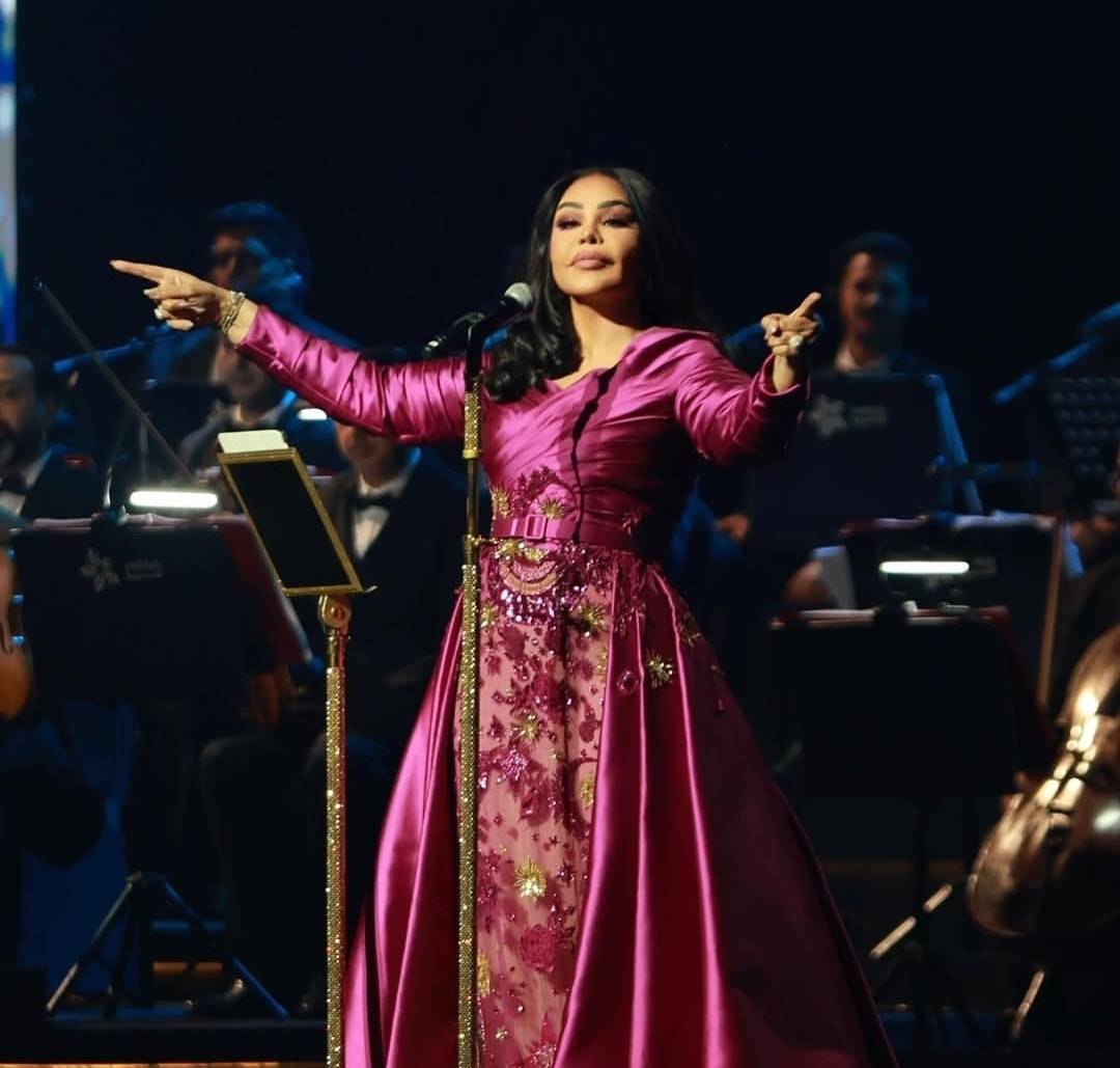 بعد إعلان زواجها... رسالة من أحلام الى آمال ماهر