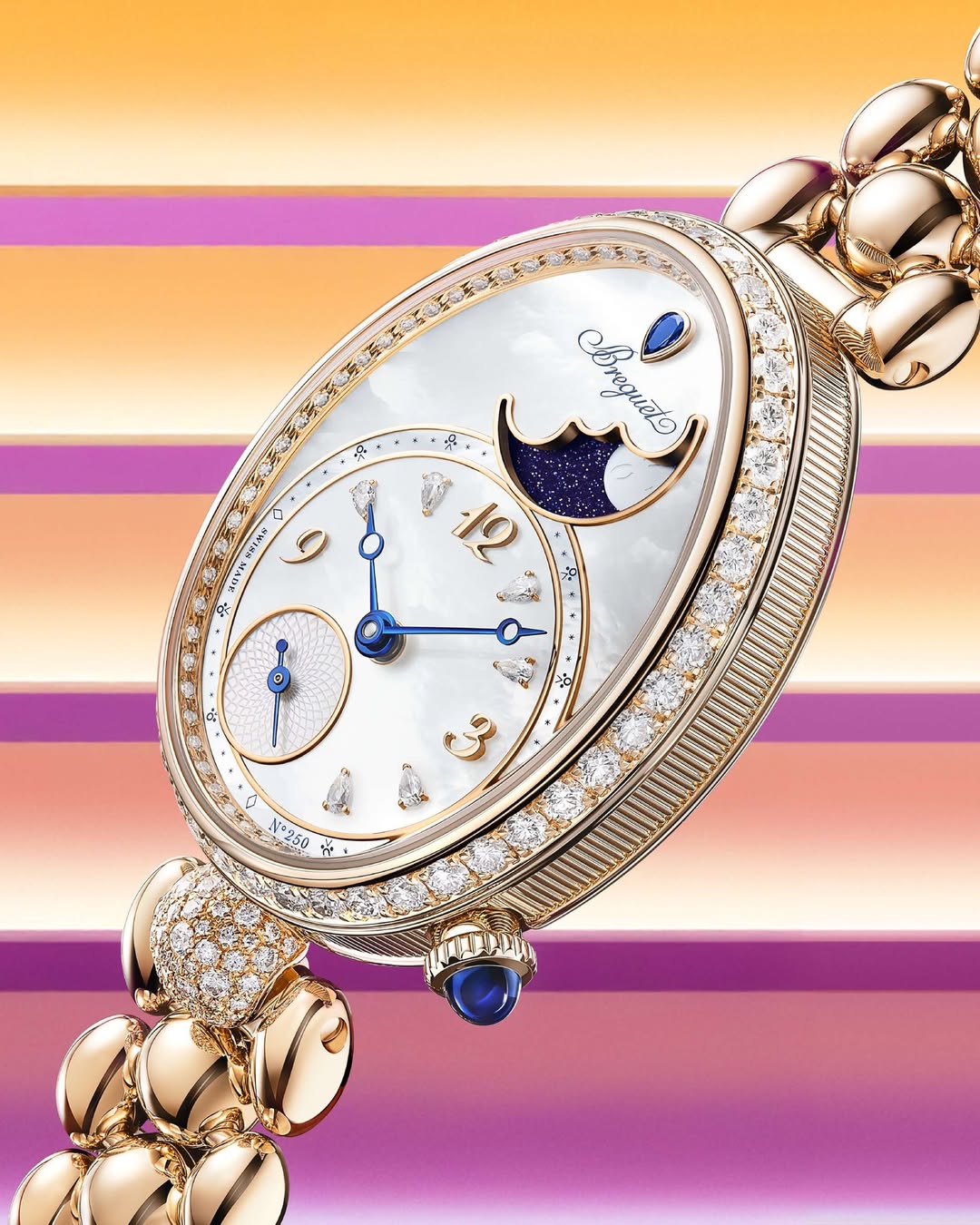 تفاصيل ساعة Reine de Naples