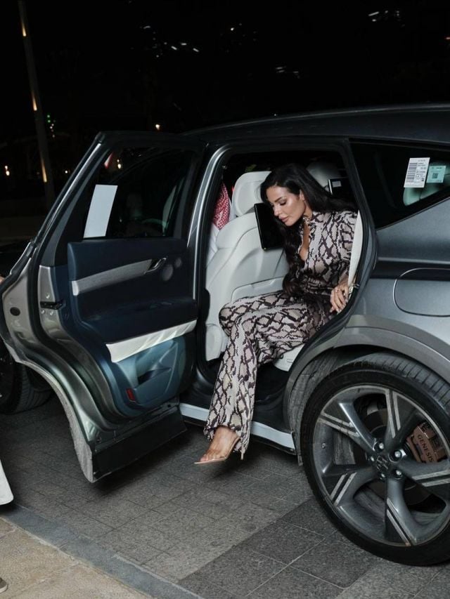 نادين نسيب نجيم بإطلالة من ستيلا ماكارتني Stella McCartney في ختام 