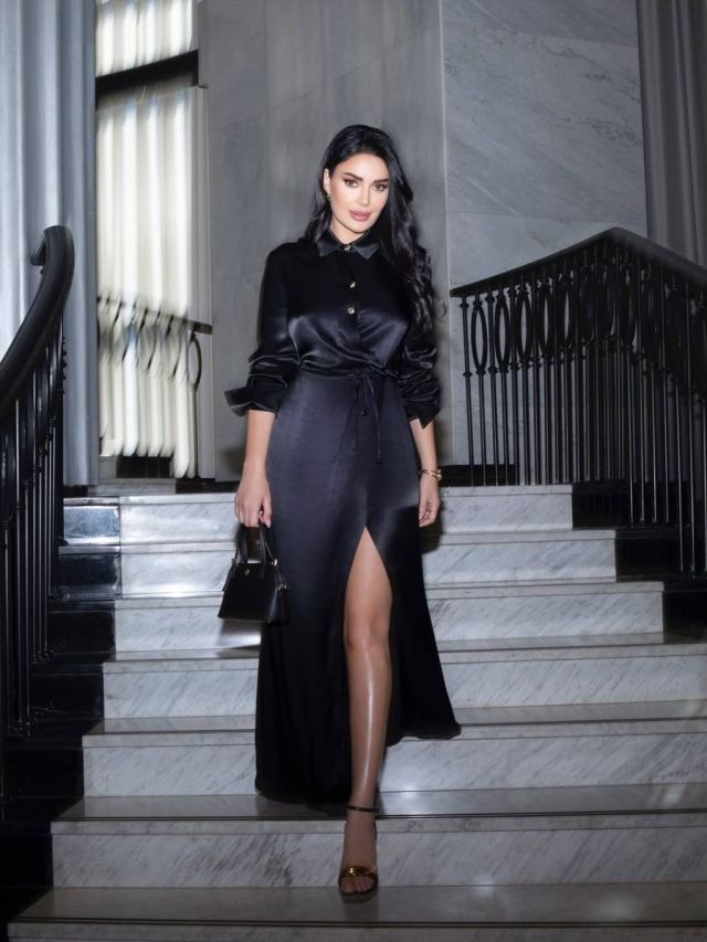 إطلالة سيرين عبد النور بالساتان الأسود من Gaelle Paris