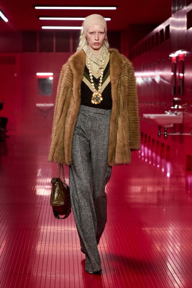 فالنتينو خريف 2025 Valentino