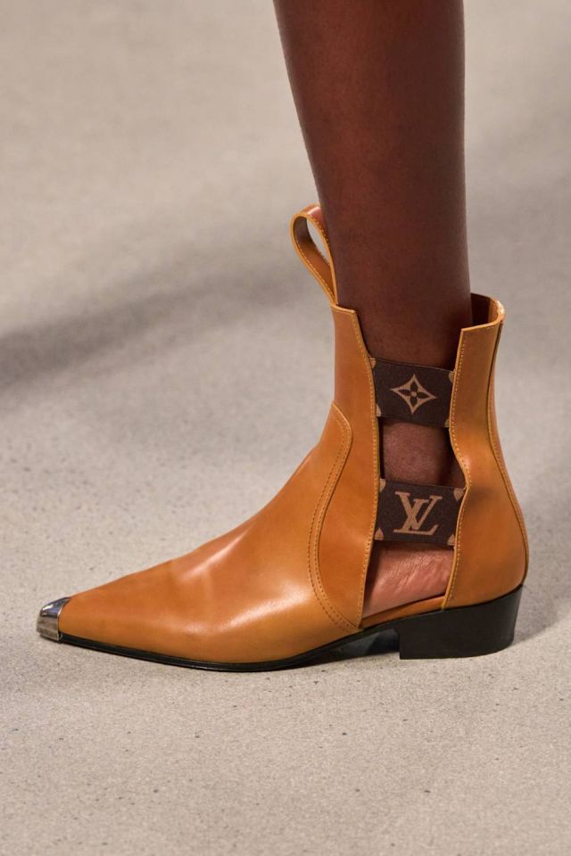 لويس فويتون خريف 2025 Louis Vuitton