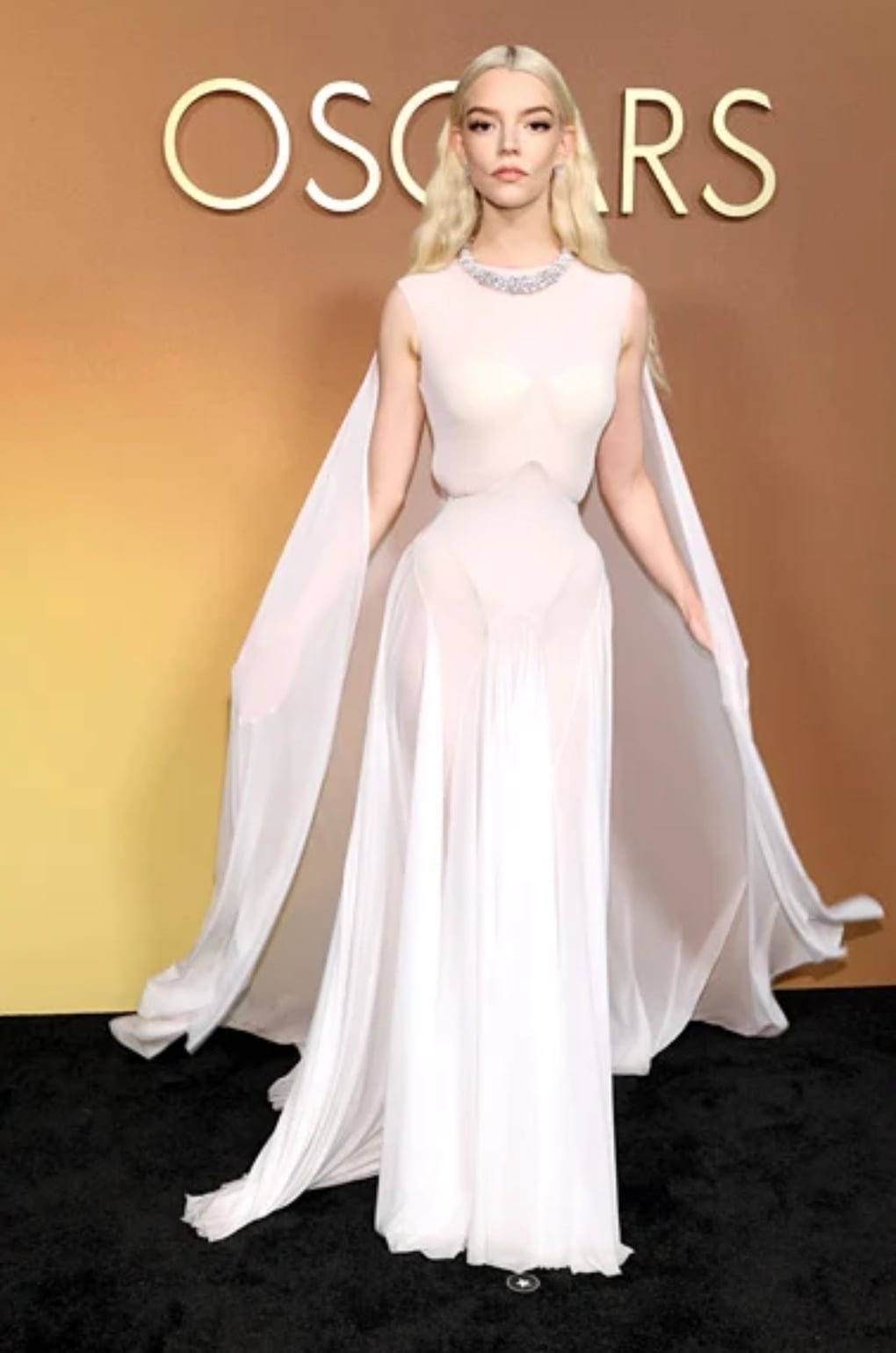 انيا تايلور جوي في حفل Governors Awards انيا تايلور جوي في حفل Governors Awards