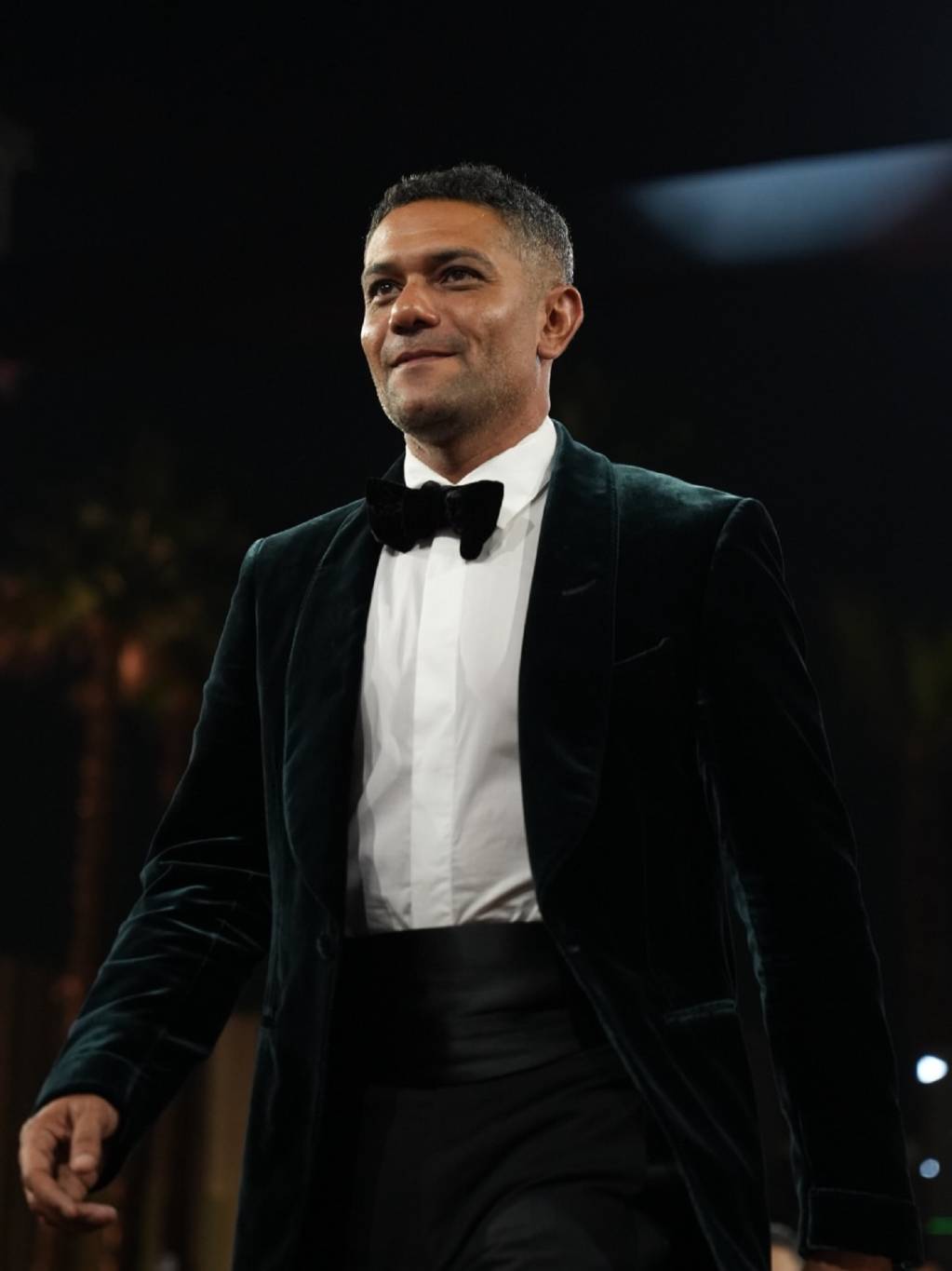 آسر ياسين يعلن عن طرح فيلم 